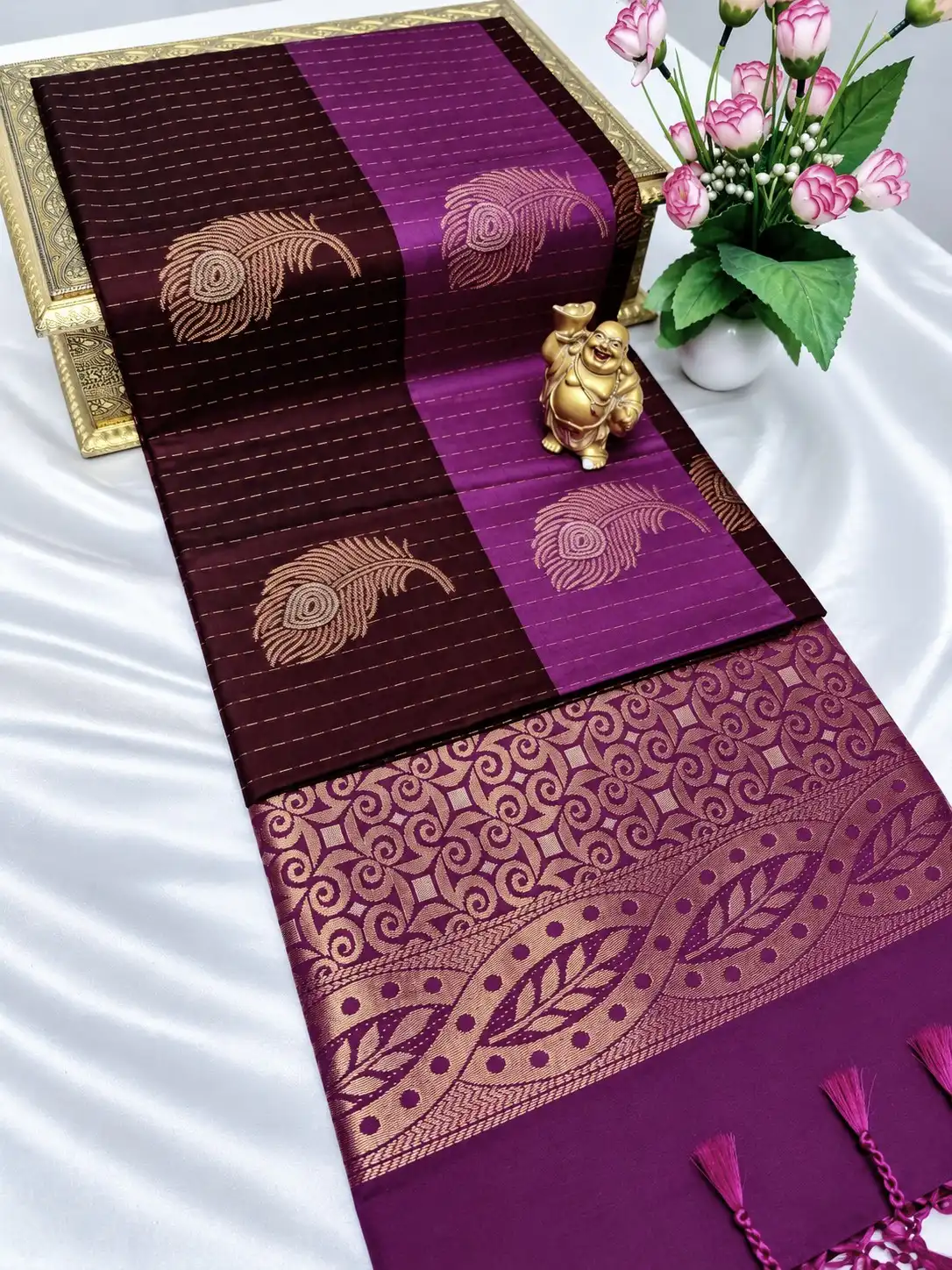 Plum Magenta Leaf Jari Pallu Semi Kanchipuram Silk Saree